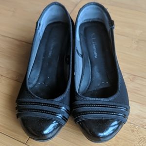 Chinese Laundry Flats